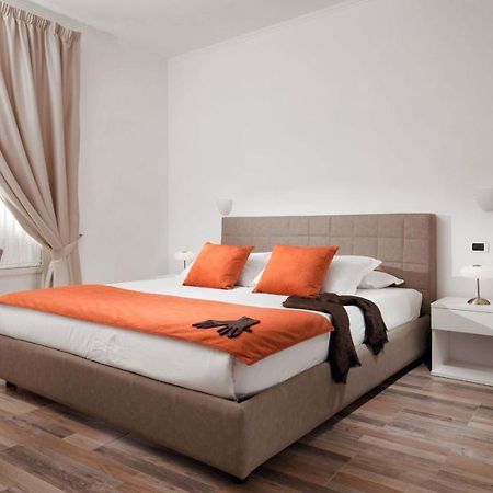 Myapartsuite Colosseo โรม ภายนอก รูปภาพ
