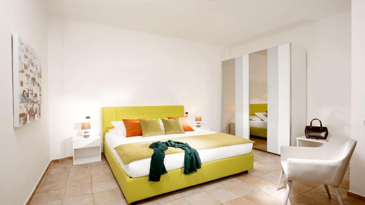 Myapartsuite Colosseo โรม ภายนอก รูปภาพ